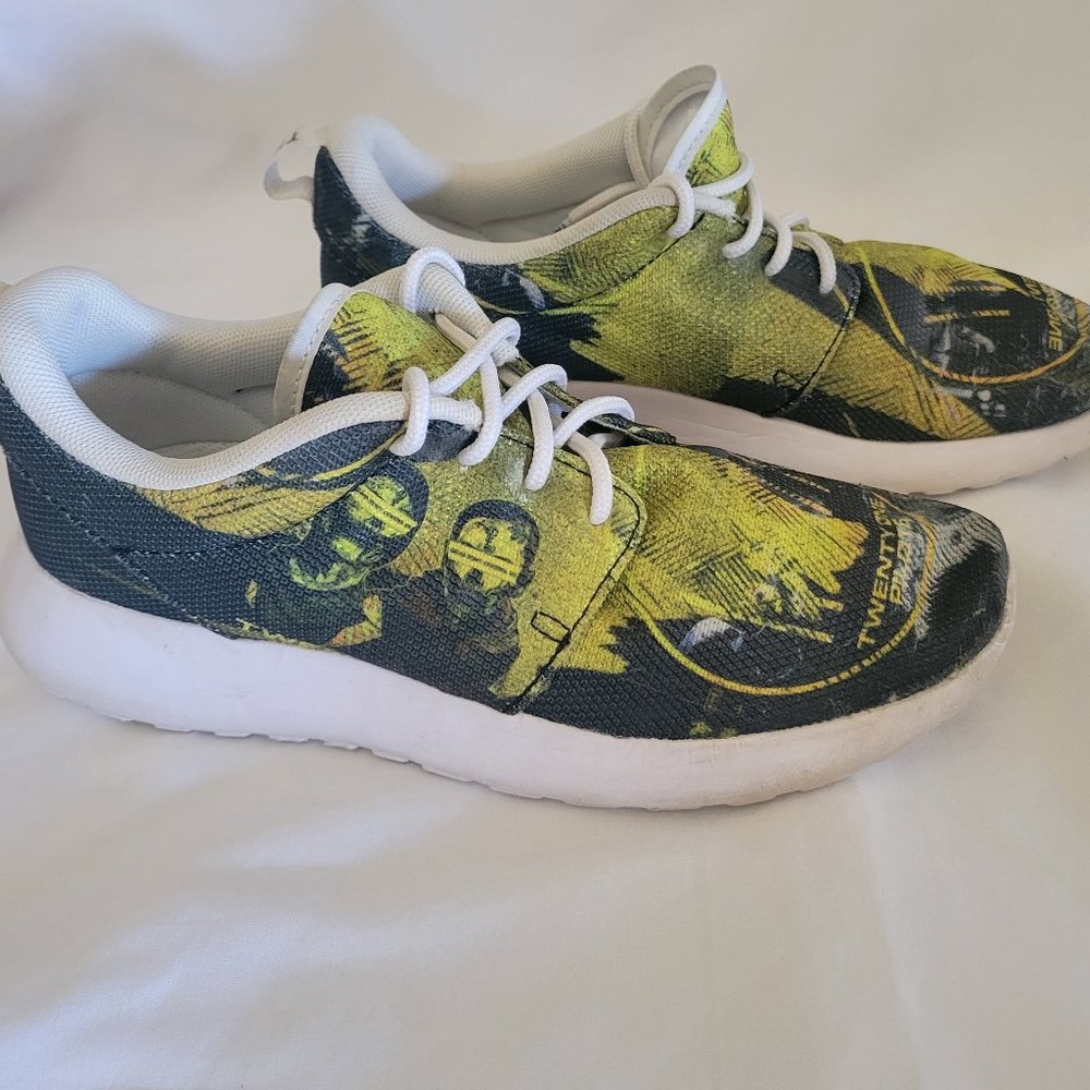 Three In Twenty One Pilots Lace up Shoes (Size 6.5)